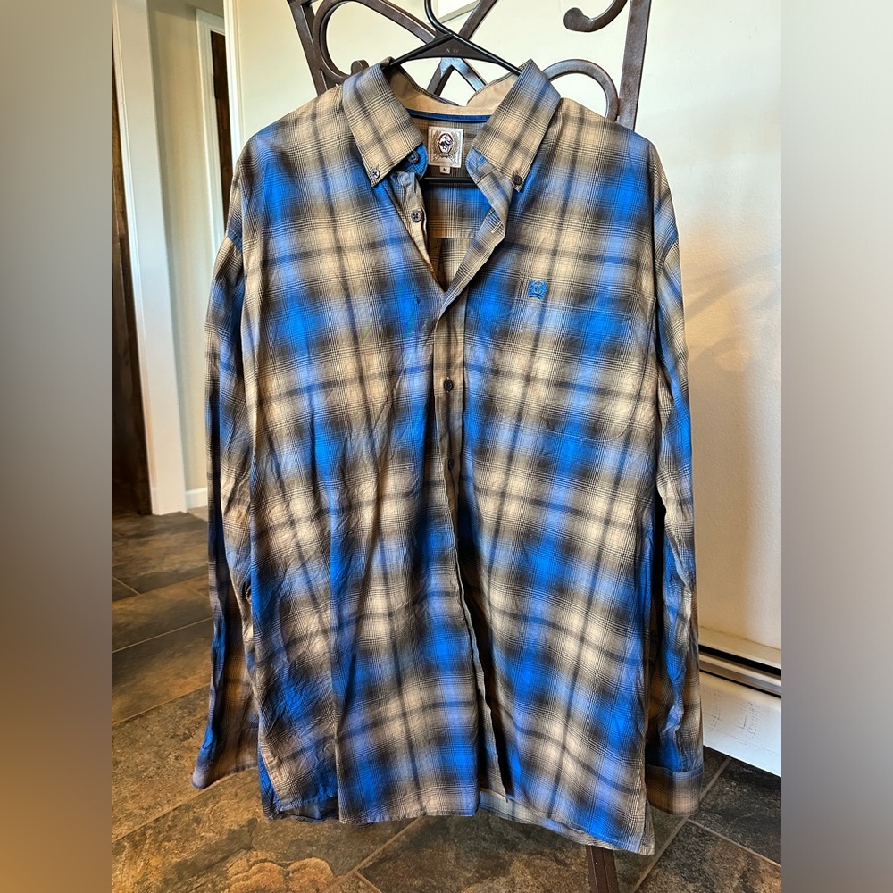 Cinch Men's Blue and Black Plaid Button Down Shirt